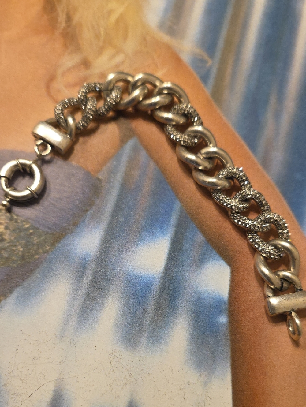 Chunky Rhinestone Link Bracelet - Picture 8 of 10